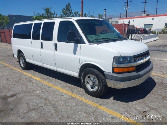 2017 CHEVROLET Express