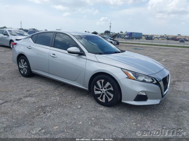 2021 NISSAN Altima