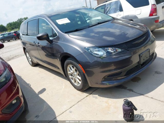 2022 CHRYSLER Voyager