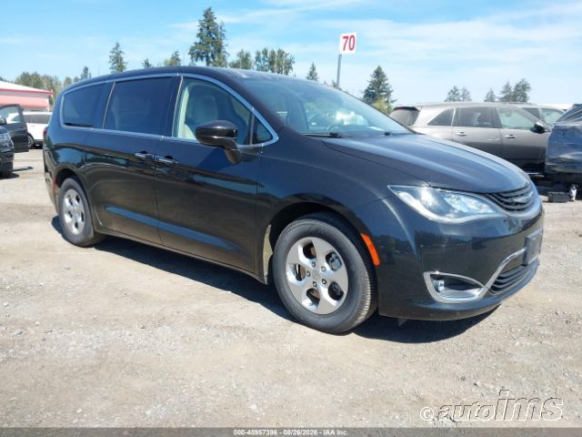 2017 CHRYSLER PACIFICA-P