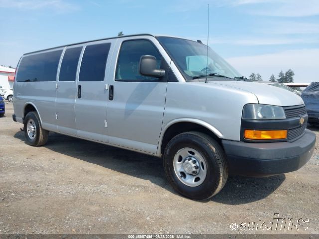 2020 CHEVROLET Express