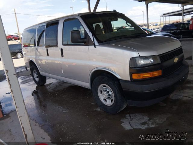 2019 CHEVROLET Express