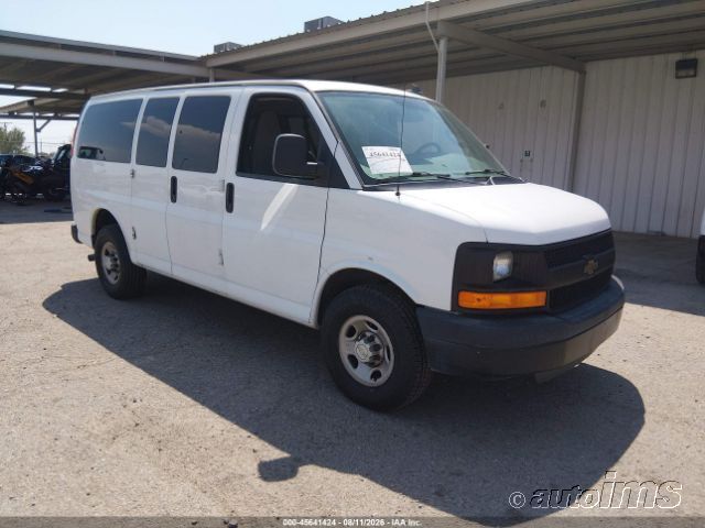 2016 CHEVROLET Express