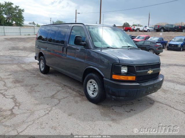 2017 CHEVROLET Express