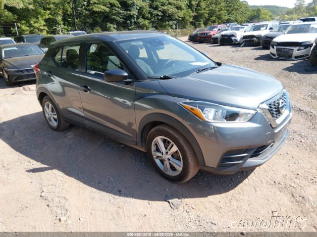 2020 NISSAN Kicks