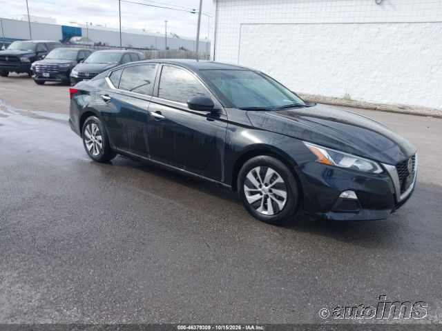 2021 NISSAN Altima