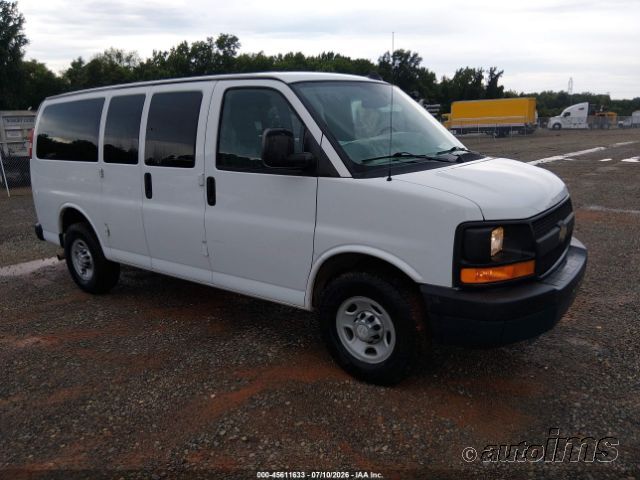 2016 CHEVROLET G2300