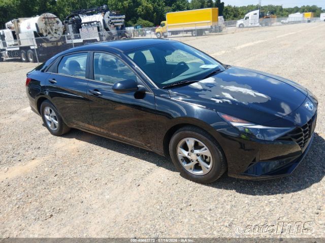 2021 HYUNDAI Elantra