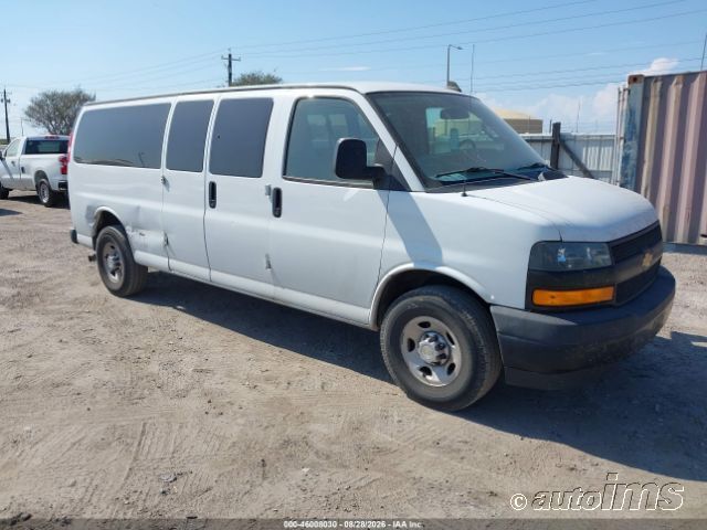 2020 CHEVROLET Express