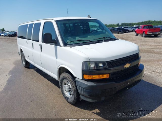 2021 CHEVROLET Express