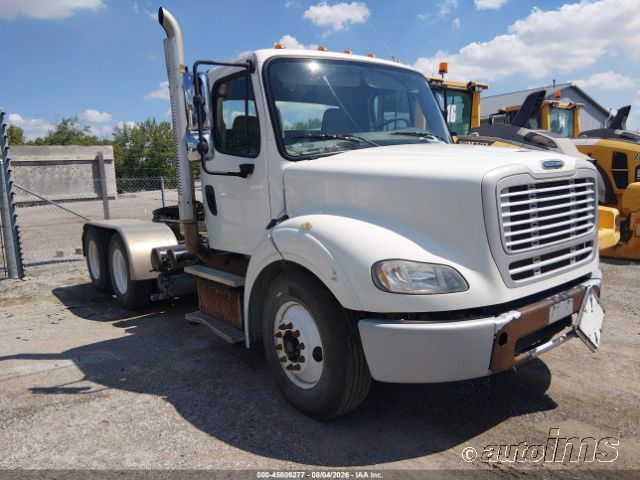 2013 Freightliner M2 112