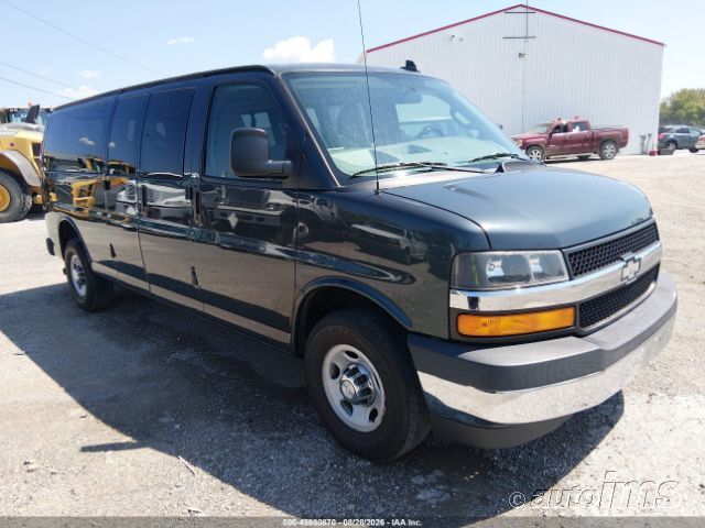 2017 CHEVROLET Express