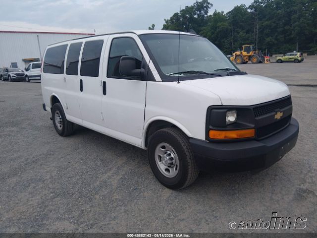 2016 CHEVROLET G2300