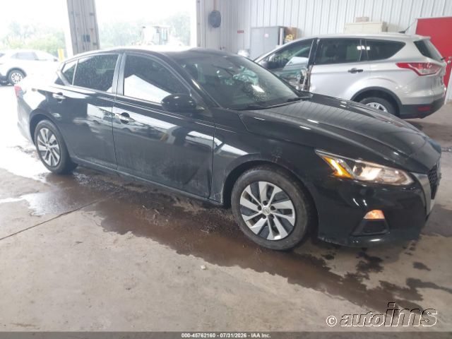 2021 NISSAN Altima