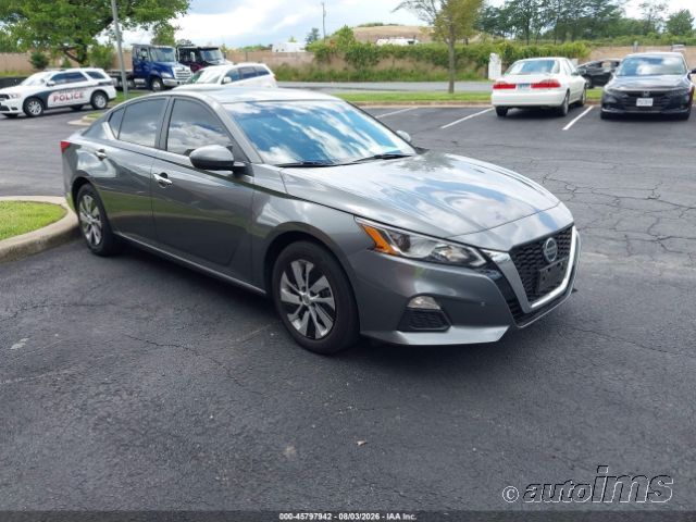 2021 NISSAN Altima
