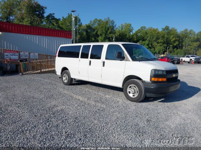 2023 CHEVROLET Express