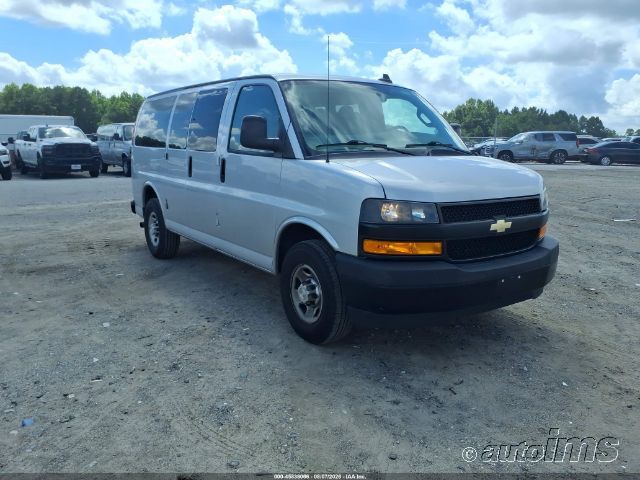 2020 CHEVROLET Express