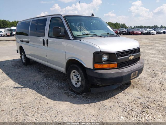 2017 CHEVROLET Express