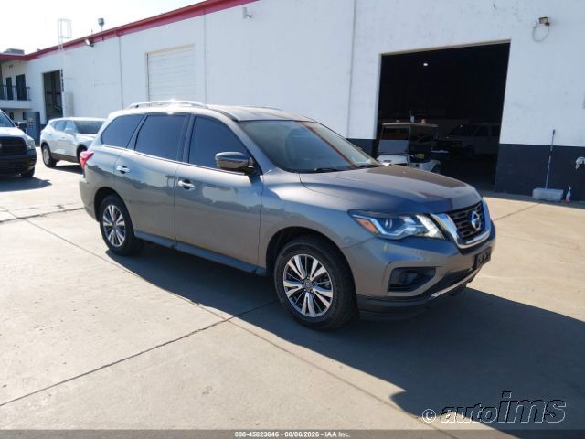 2020 NISSAN Pathfinder
