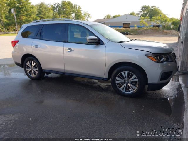 2020 NISSAN Pathfinder