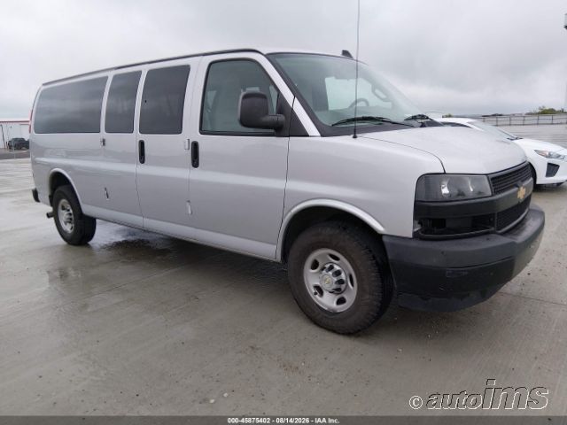 2020 CHEVROLET Express