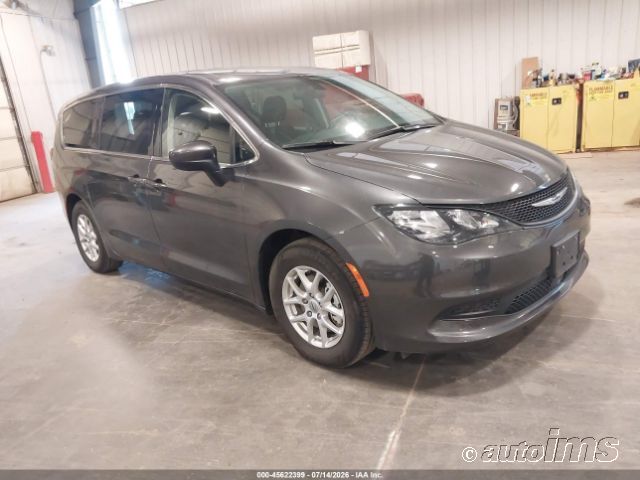 2022 CHRYSLER Voyager