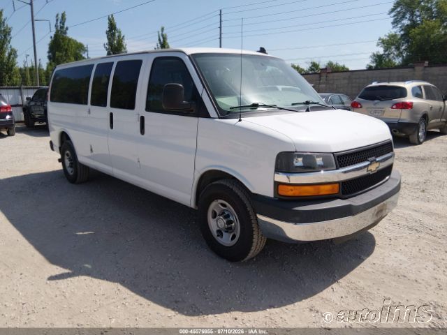 2016 CHEVROLET CG3300