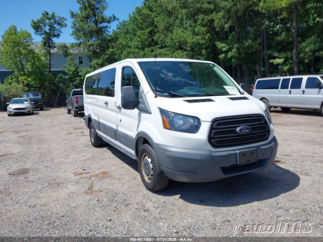 2018 Ford Transit350