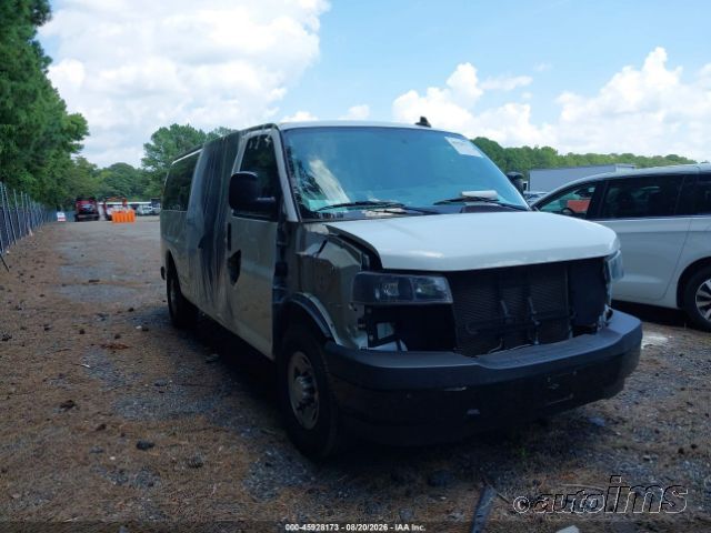 2019 CHEVROLET Express
