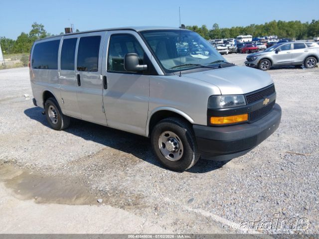 2023 CHEVROLET Express