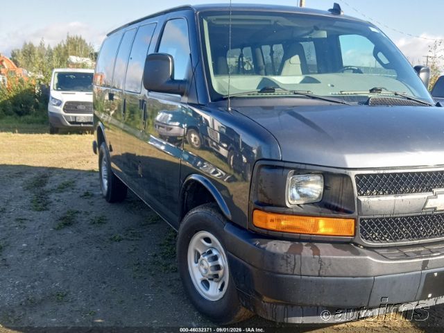 2017 CHEVROLET Express