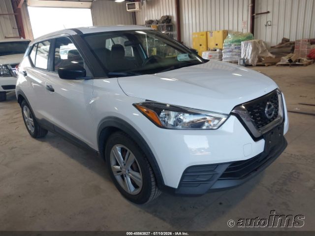 2020 NISSAN Kicks
