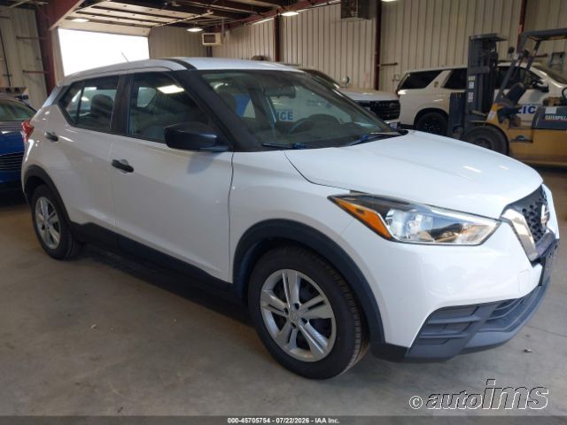 2020 NISSAN Kicks