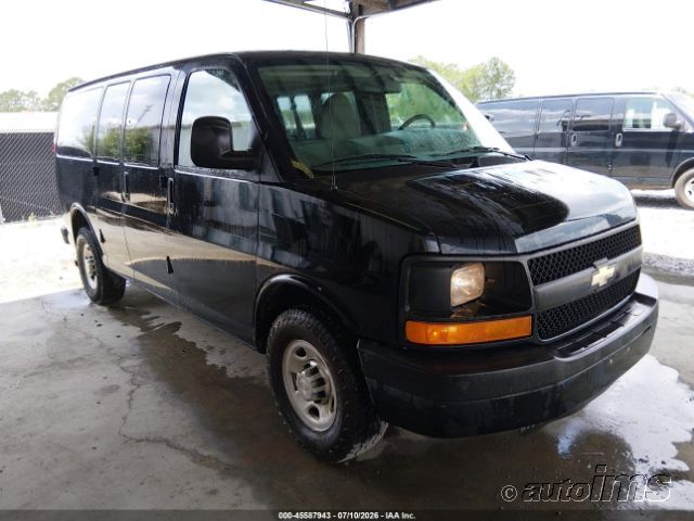 2015 CHEVROLET G2300
