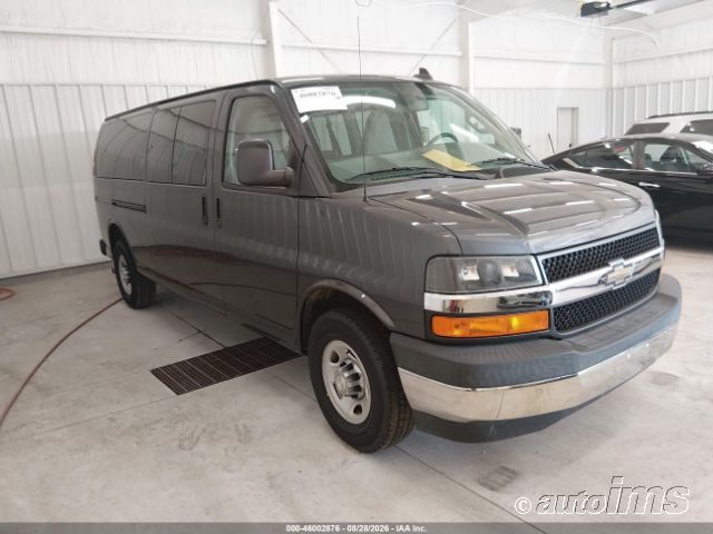 2017 CHEVROLET Express