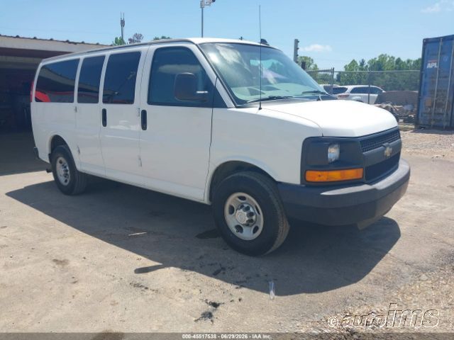 2016 CHEVROLET G2300
