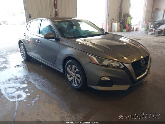 2020 NISSAN Altima