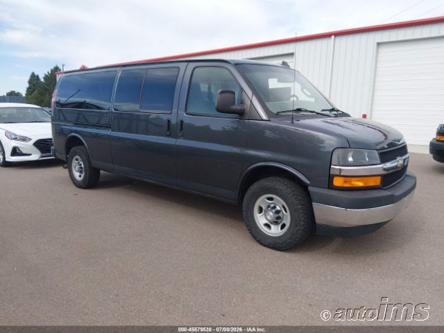 2017 CHEVROLET Express