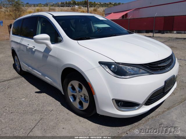 2018 CHRYSLER Pacifica