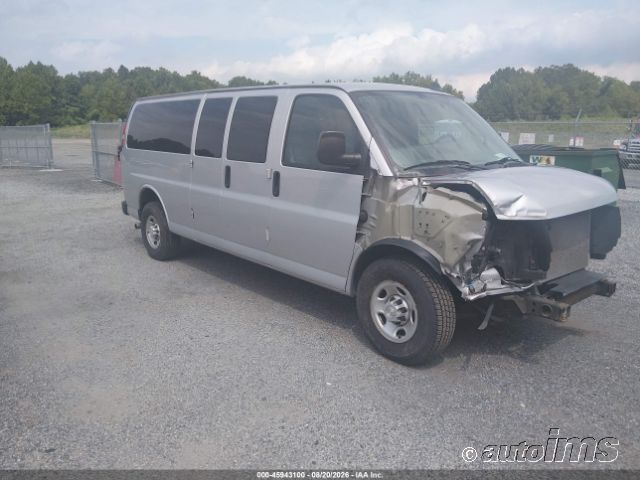 2020 CHEVROLET CG3300