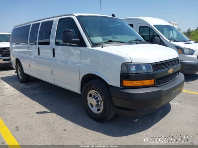 2024 CHEVROLET Express