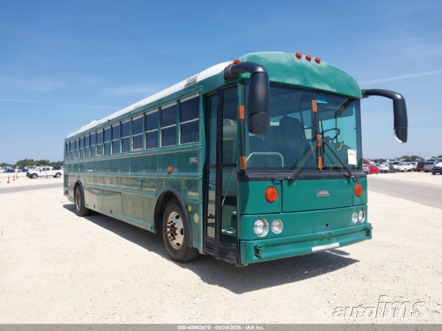 2013 Thomas Built Hdx