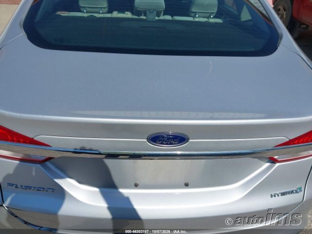 2018 Ford Fusion photo 2