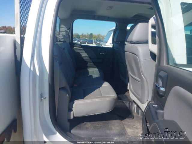 2015 Chevrolet K3500 photo 7