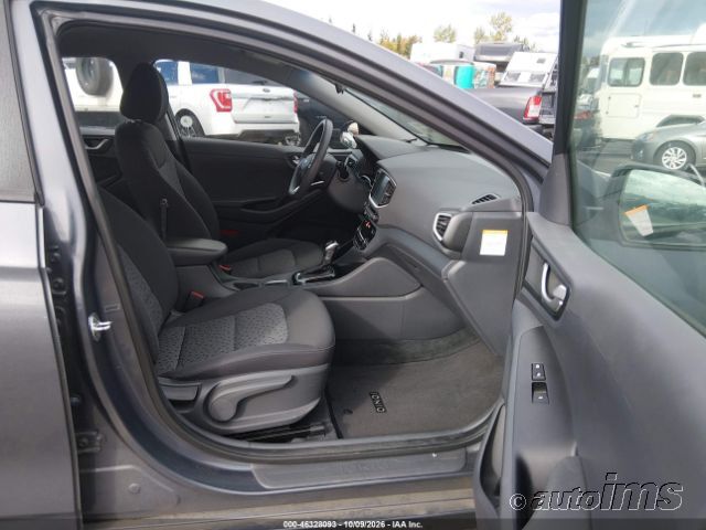 2018 Hyundai Ioniq photo 3