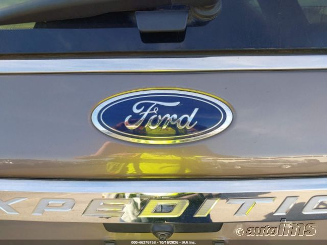 2018 Ford Expedition Max photo 2