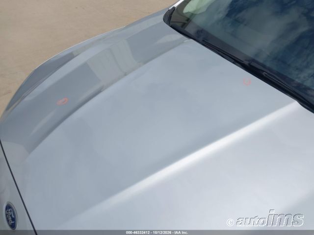 2019 Ford Fusion photo 2
