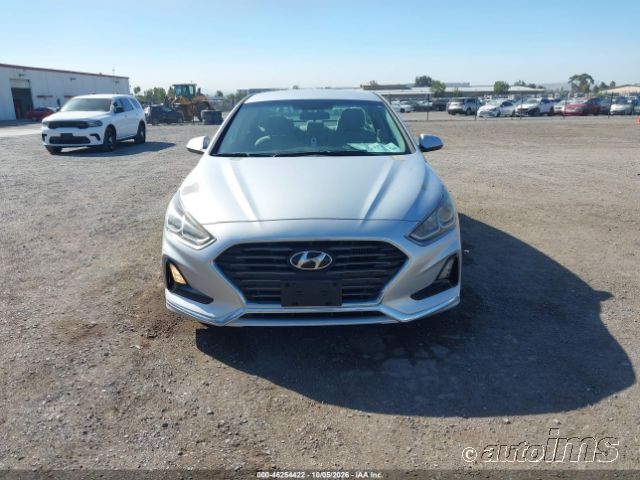 2018 Hyundai Sonata photo 3