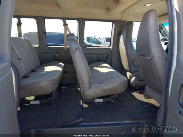 2019 Chevrolet Express photo 7