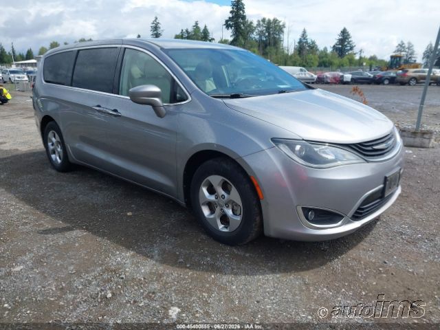 2018 Chrysler Pacifica-P